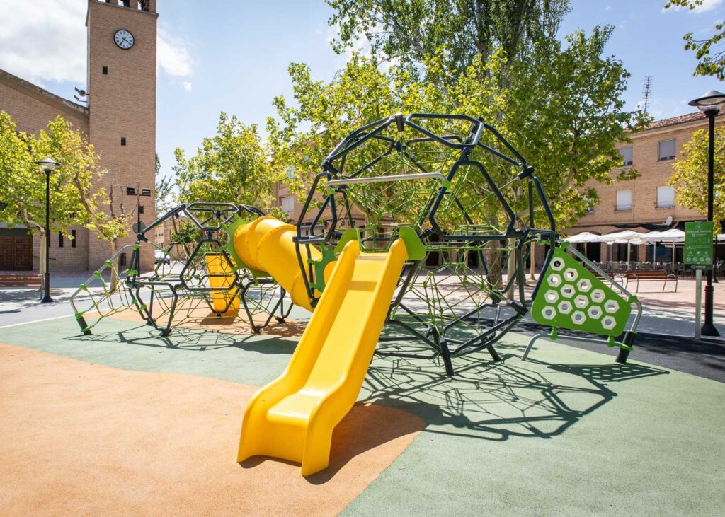 Structure de jeux multifonction pour enfants 3 à 12 ans – Gamme Ioku